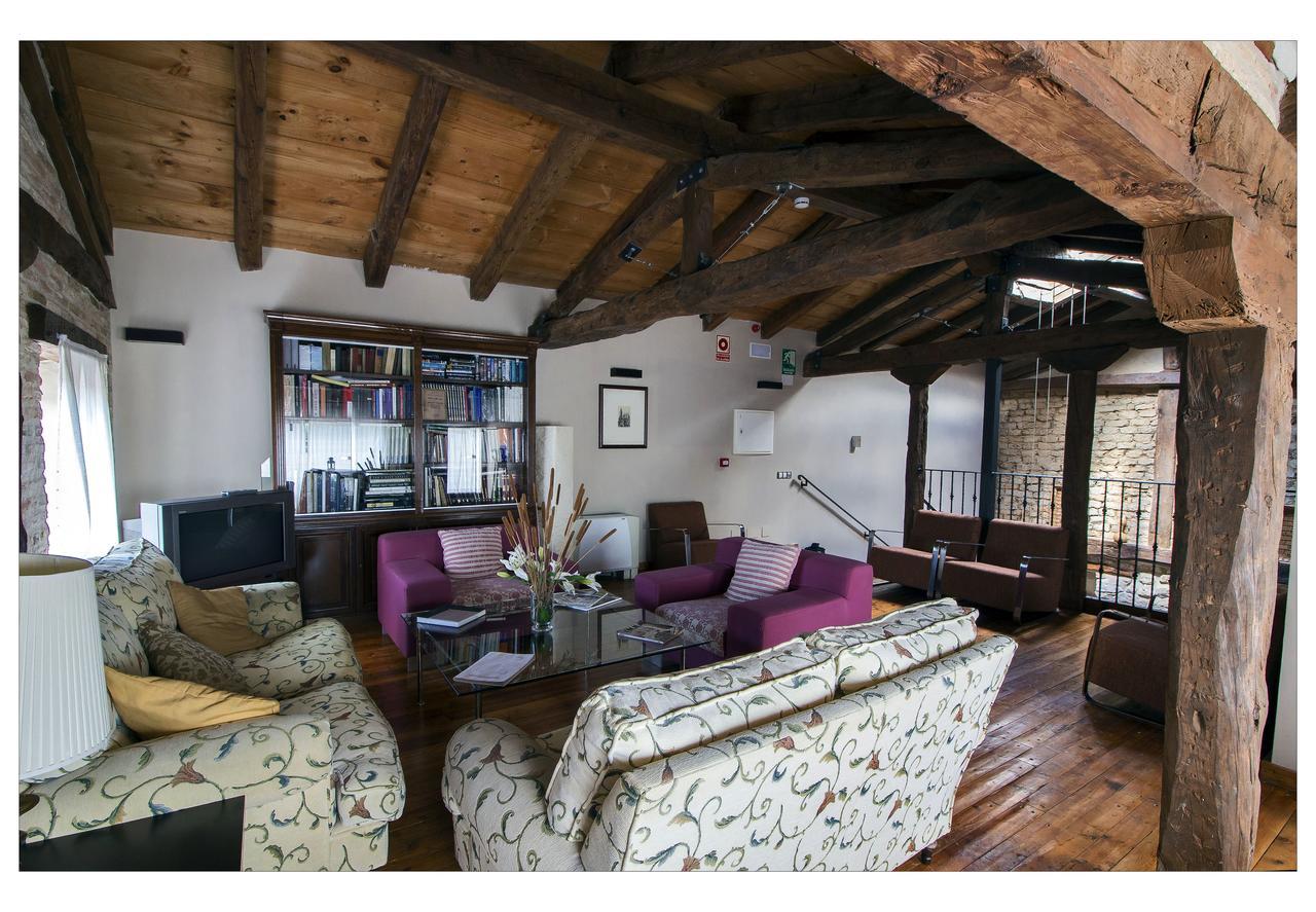 Posada La Casona De Valbuena Valbuena De Duero Extérieur photo